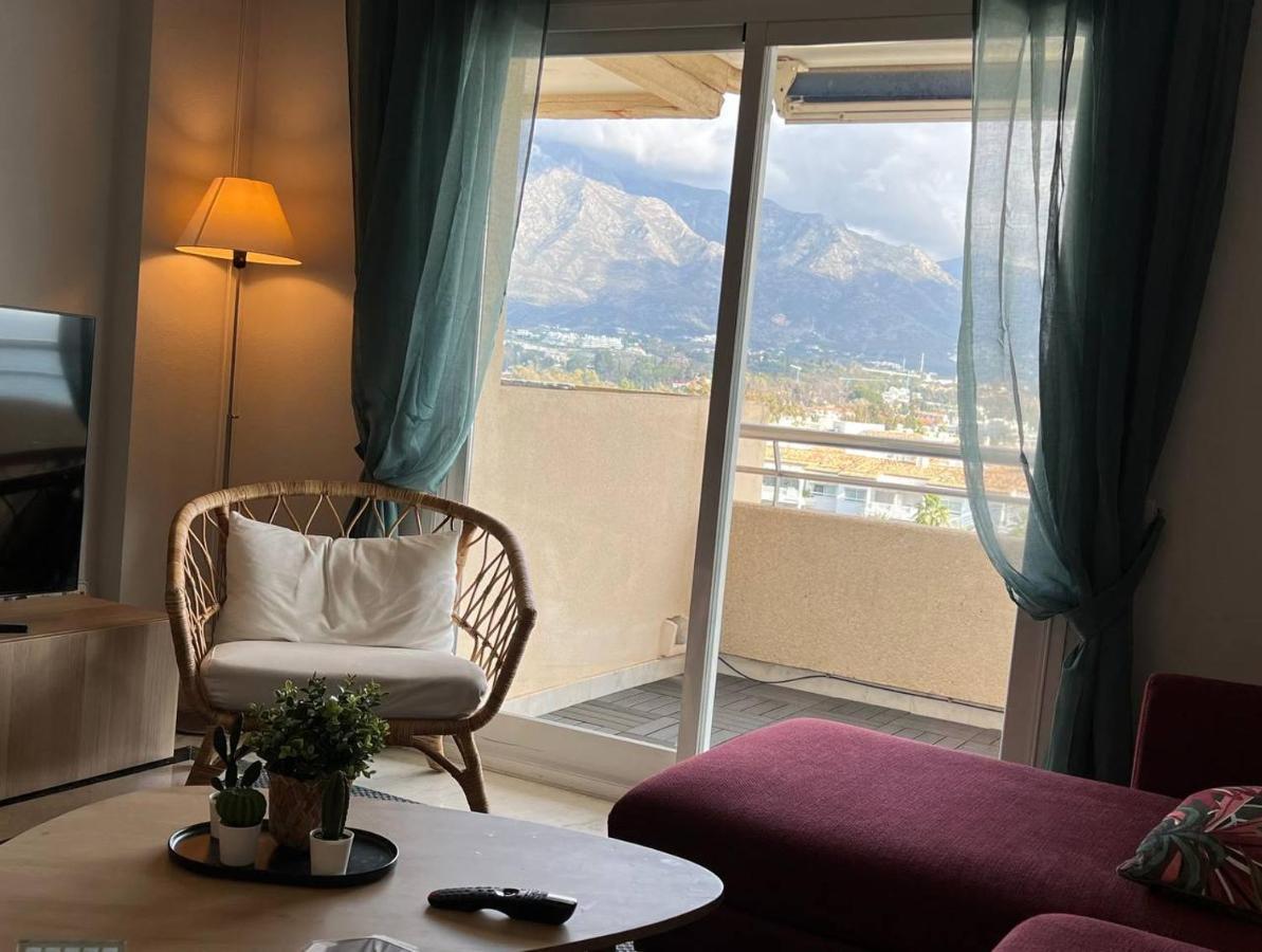 Apartemen Topmarbella Marina Banus Luxurious Apartment, Sea And Mountain Views Marbella