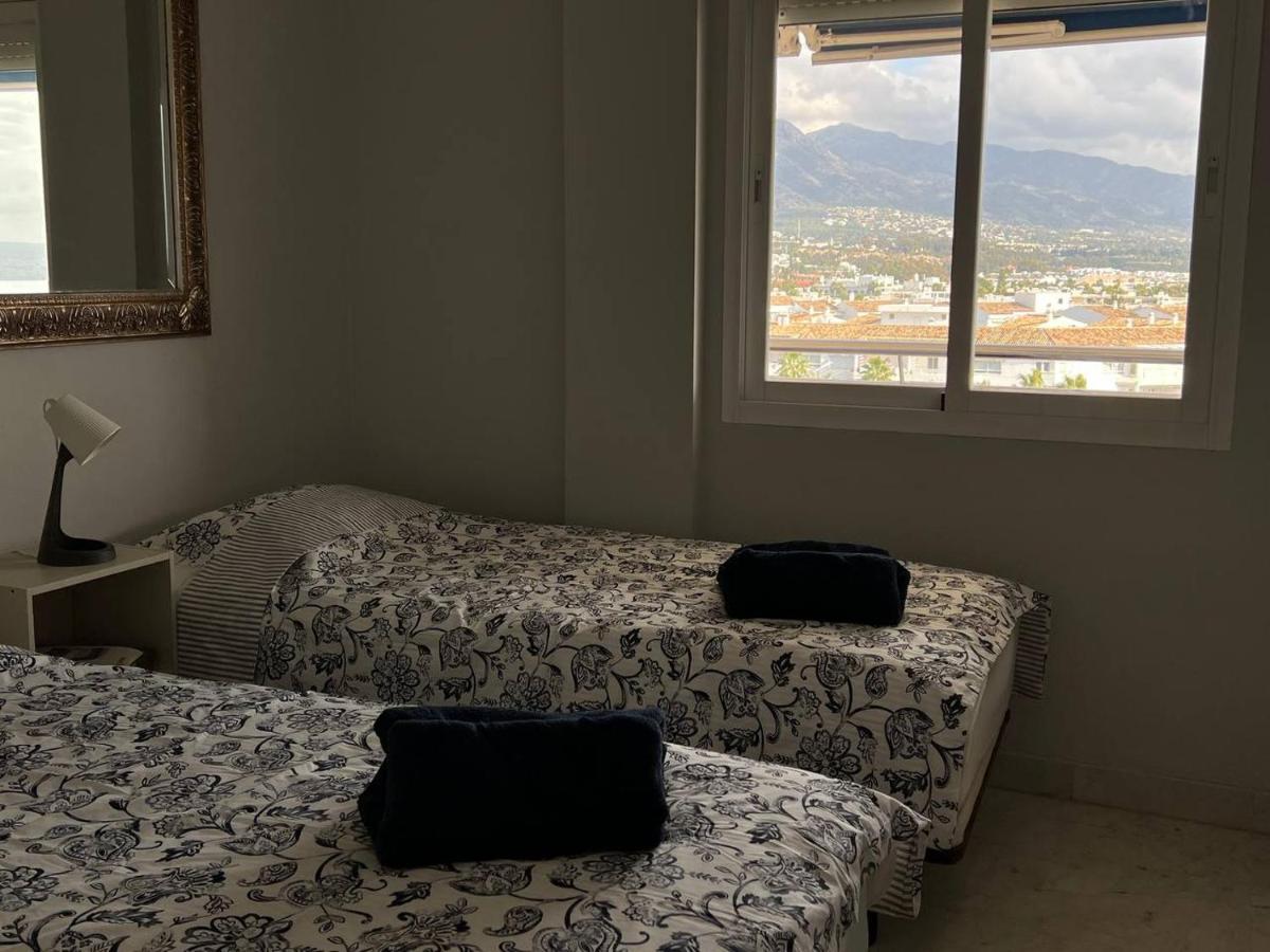 Topmarbella Marina Banus Luxurious Apartment, Sea And Mountain Views Apartemen Marbella