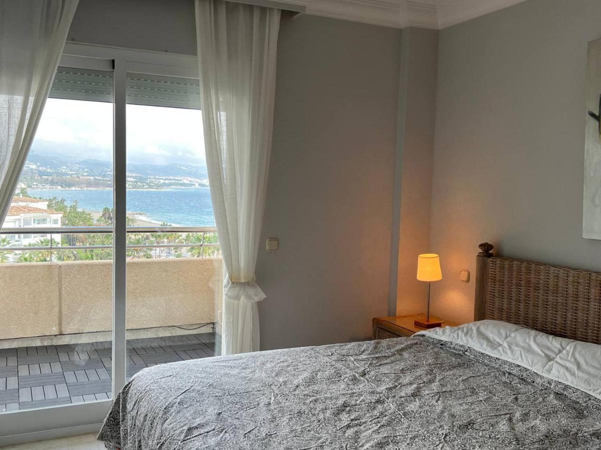 Apartemen Topmarbella Marina Banus Luxurious Apartment, Sea And Mountain Views Marbella